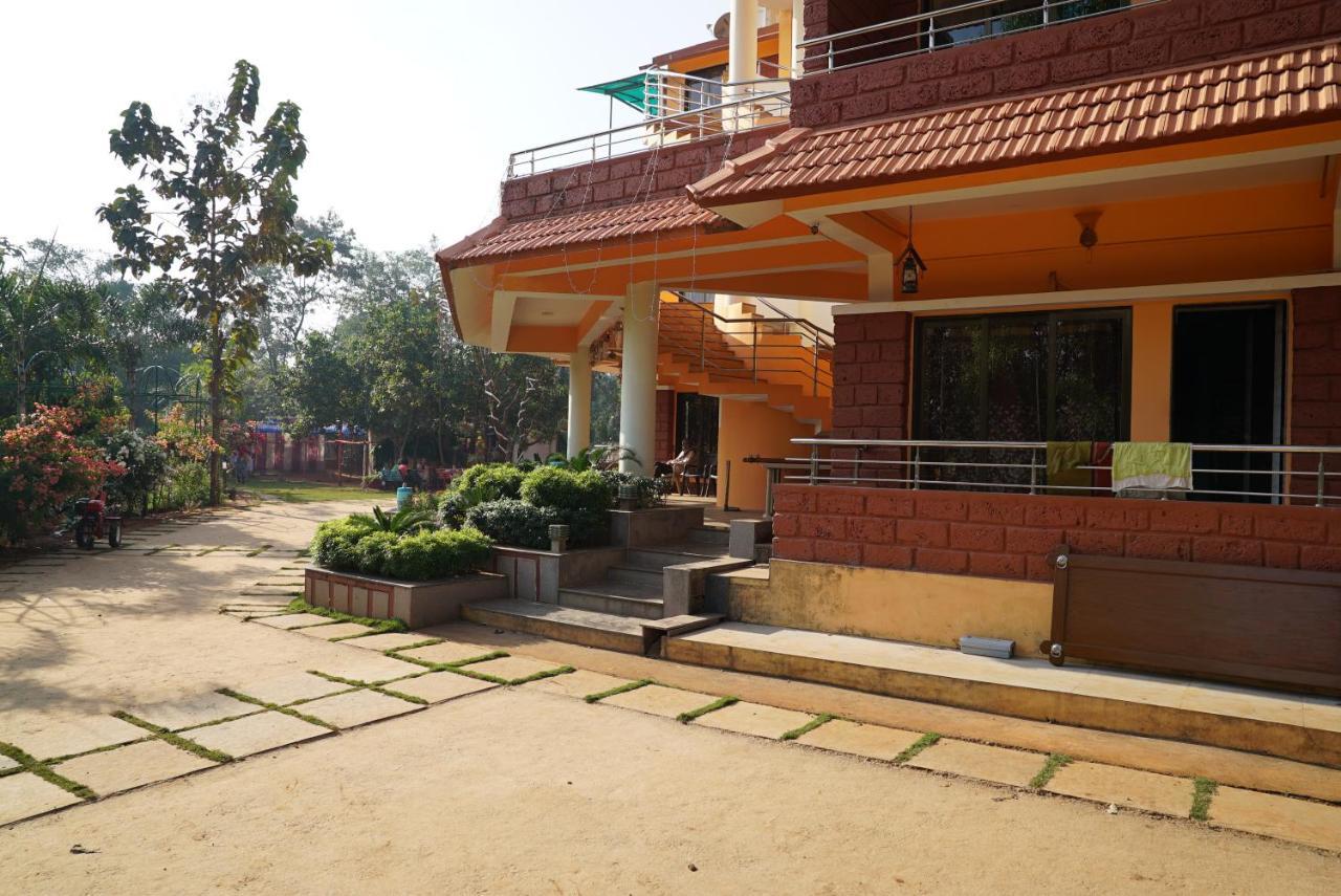 Shree Ramkrishna Anandvan Ratnāgiri エクステリア 写真