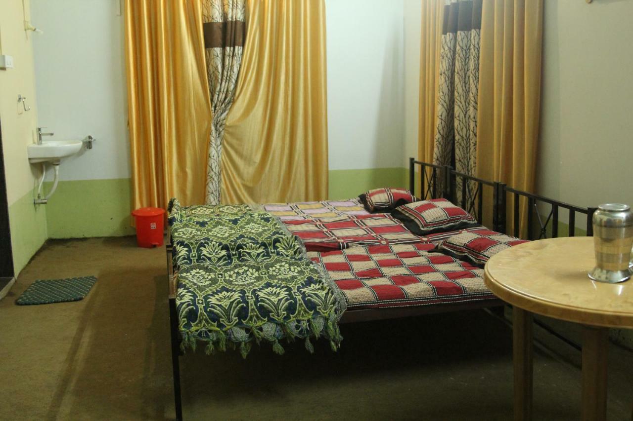 Shree Ramkrishna Anandvan Ratnāgiri エクステリア 写真